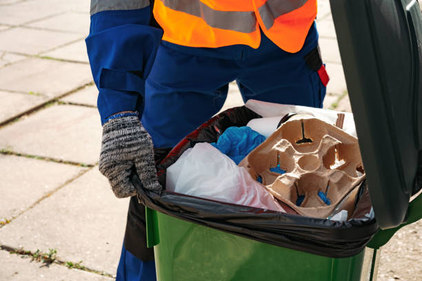 Best Garage Cleanout  in Beechwood, MI